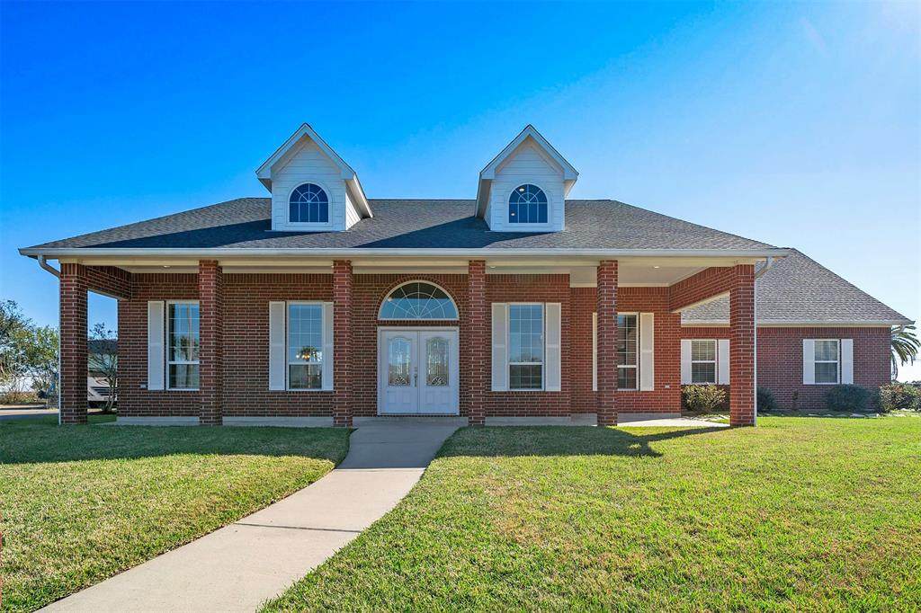 2303 Pilgrim Estates Drive - Photo 1