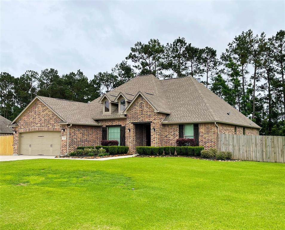 12140 Woodland Circle - Photo 1