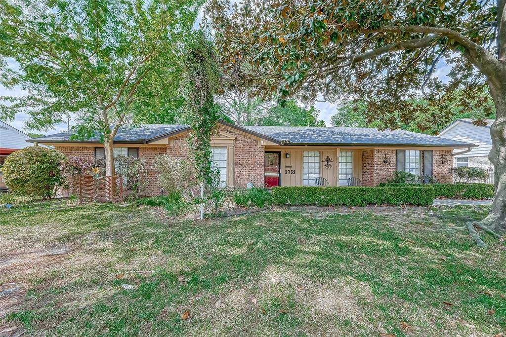 1733 Crestdale Drive - Photo 1