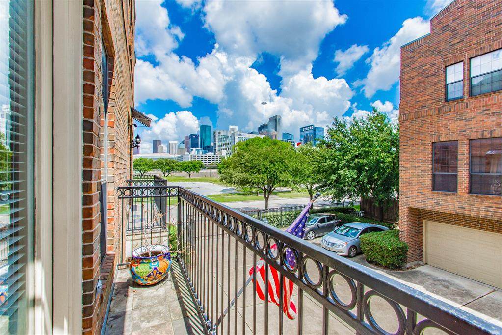 1409 St Emanuel Street - Photo 1