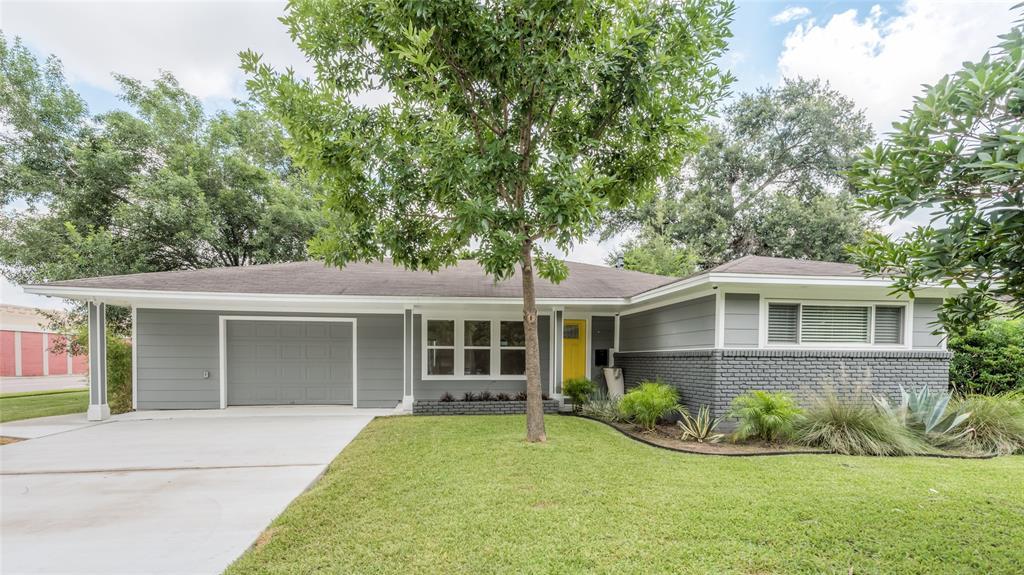 4626 Verone Street - Photo 1