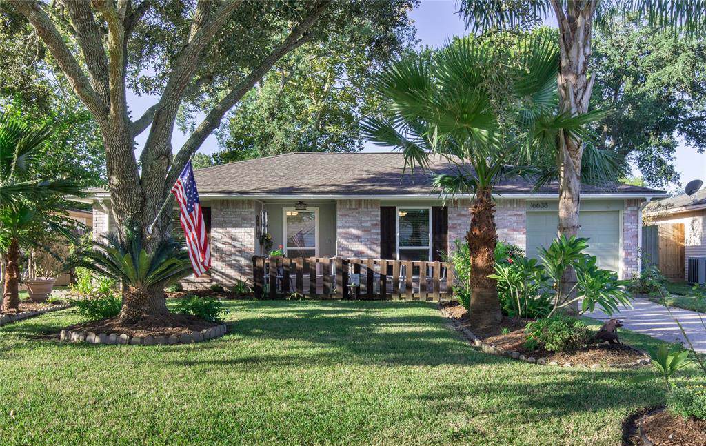 16638 Forest Bend Avenue - Photo 1