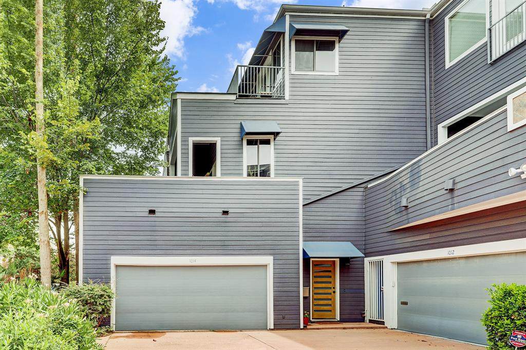 1014 Columbus Street - Photo 1