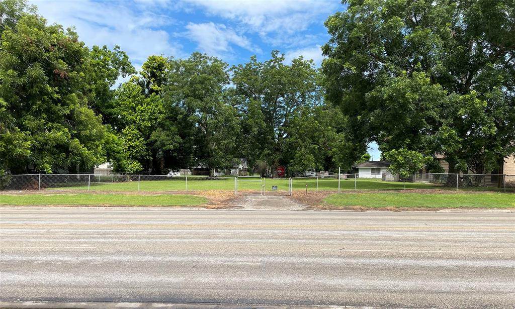 1331 Alabama Road - Photo 1
