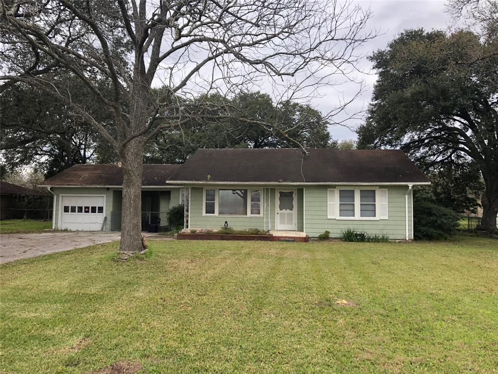 723 Mccarty Avenue - Photo 1