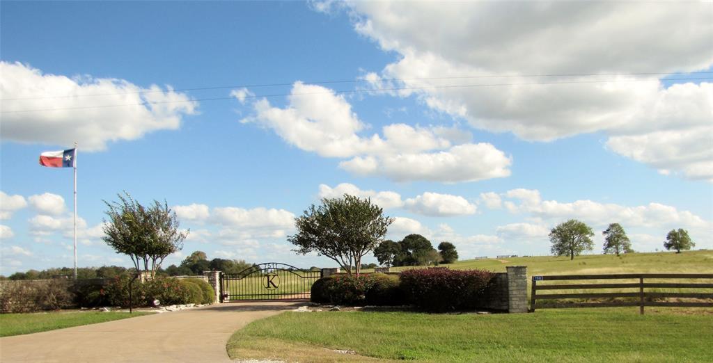 7511 Fm 949 Road - Photo 1