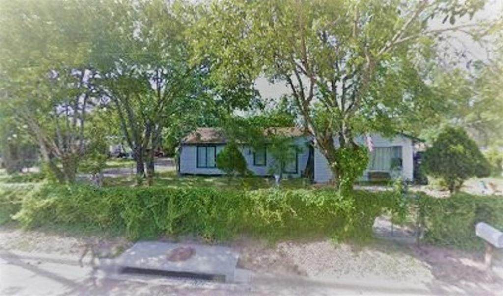 200 Williams Street - Photo 1