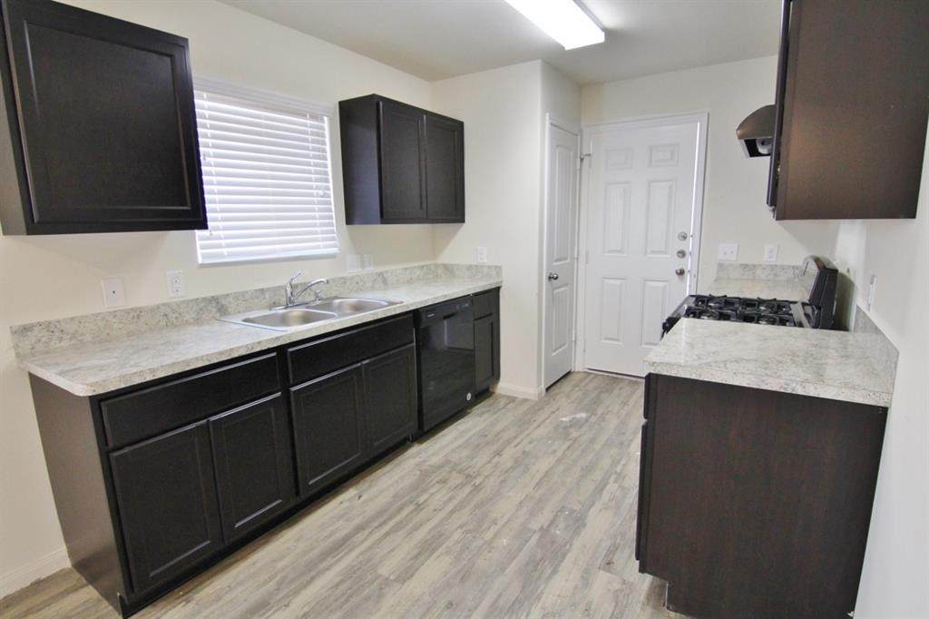 8623 Middleton Oaks Street - Photo 1