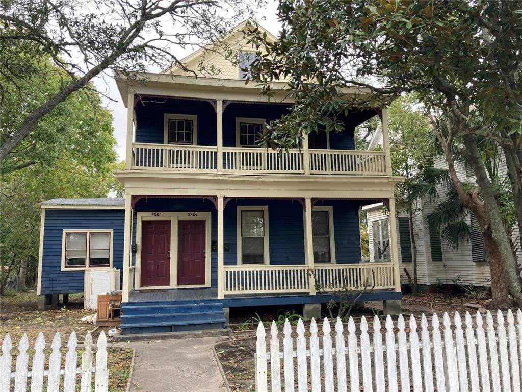3806 Avenue P - Photo 1