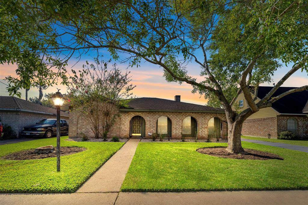 10210 Sagerock Drive - Photo 1