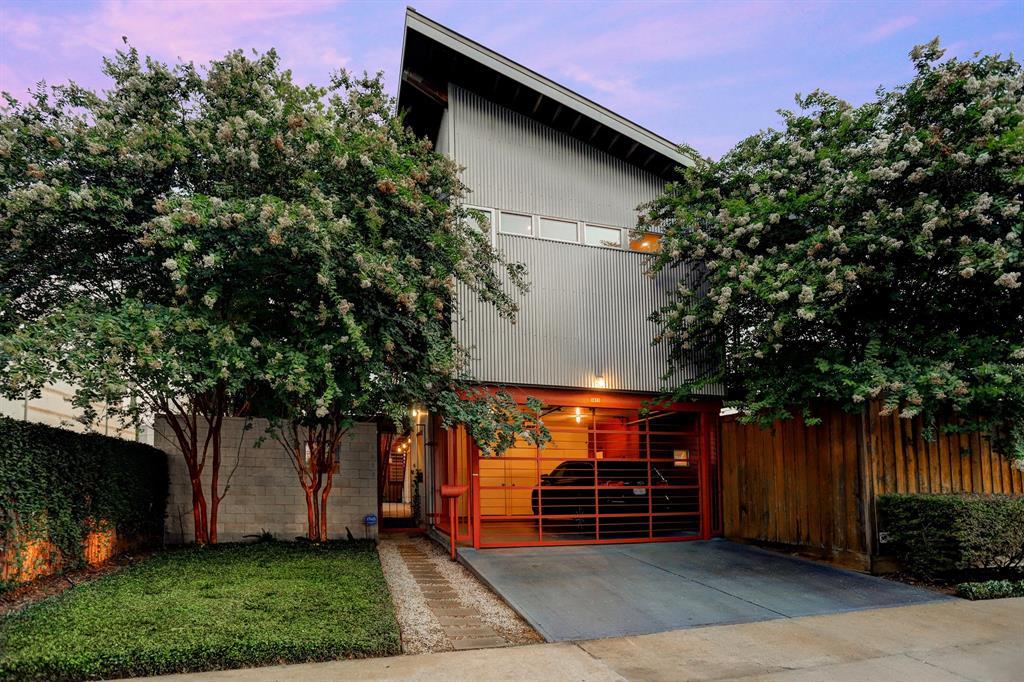 1411 Edwards Street - Photo 1