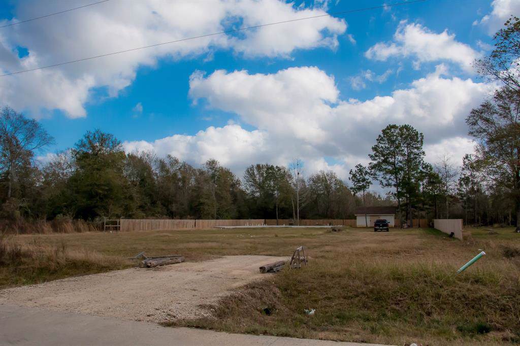 497 Road 5043 Road - Photo 1