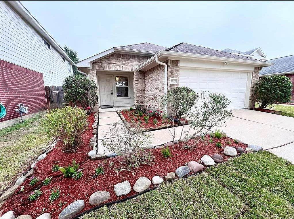 4722 Cypress Dawn Lane - Photo 1