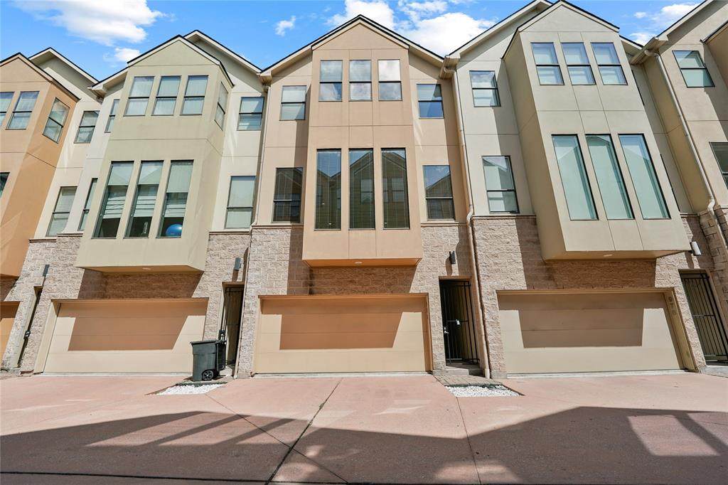 980 Patterson Street - Photo 1