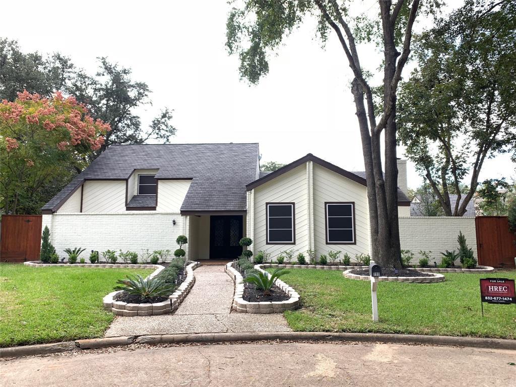 703 Queensmill Court - Photo 1