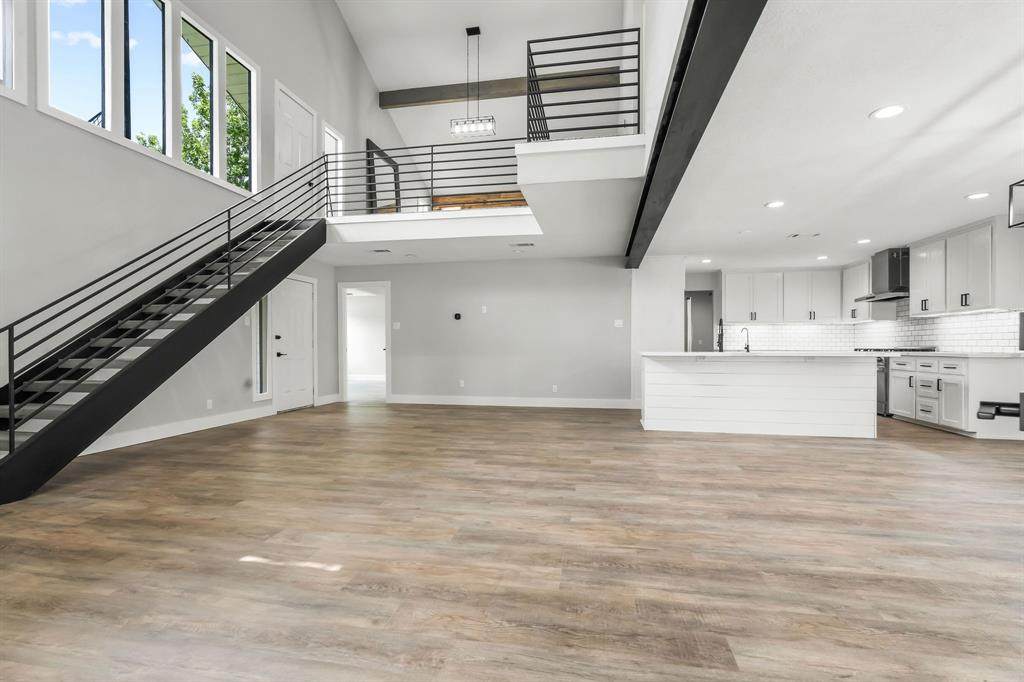 9645 Twin Shores Drive - Photo 1