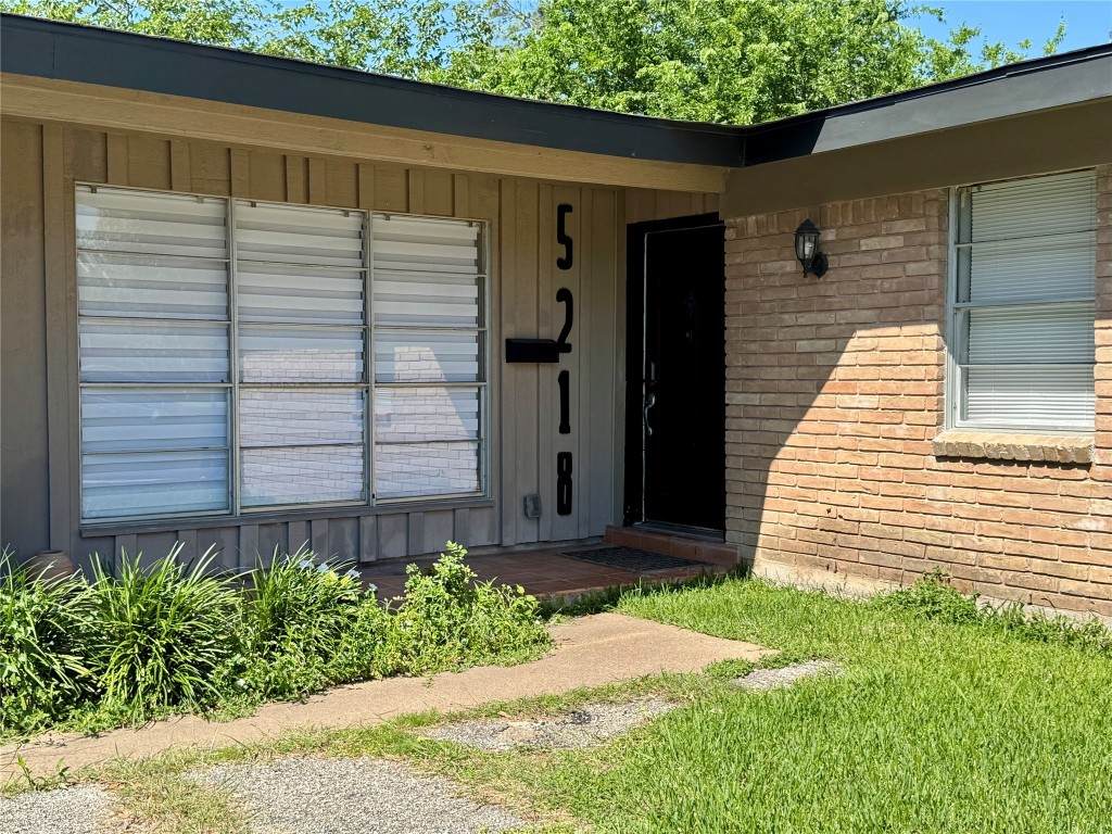 5218 Willowbend Boulevard - Photo 1