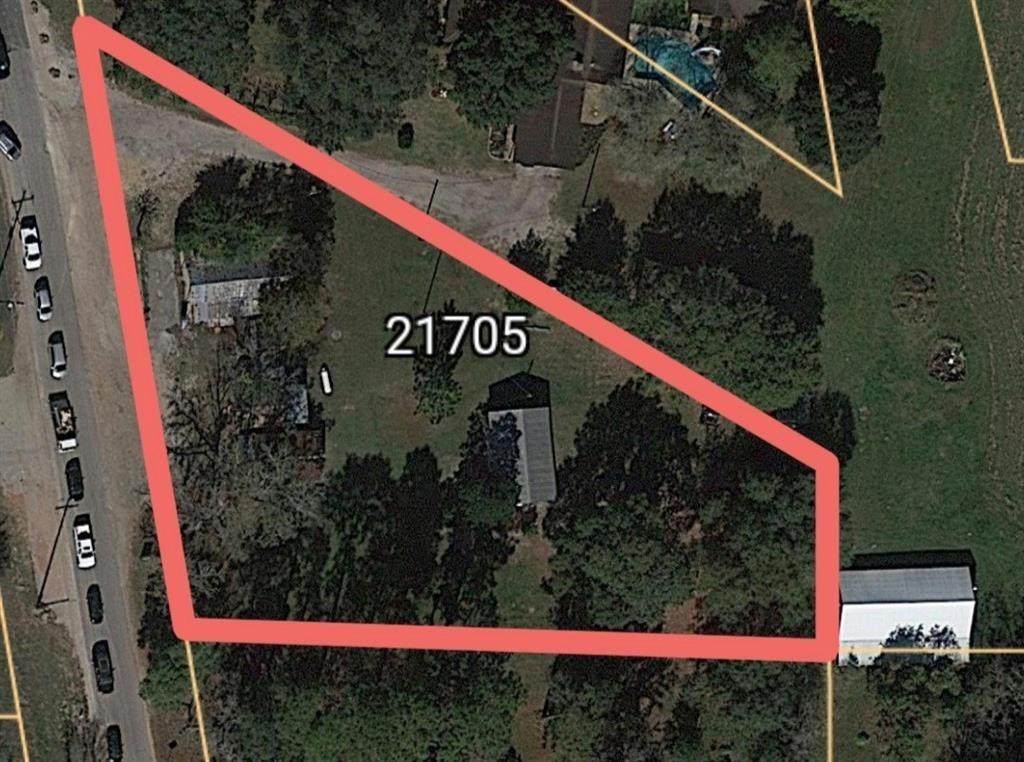 7831 Plum Grove Rd - Photo 1