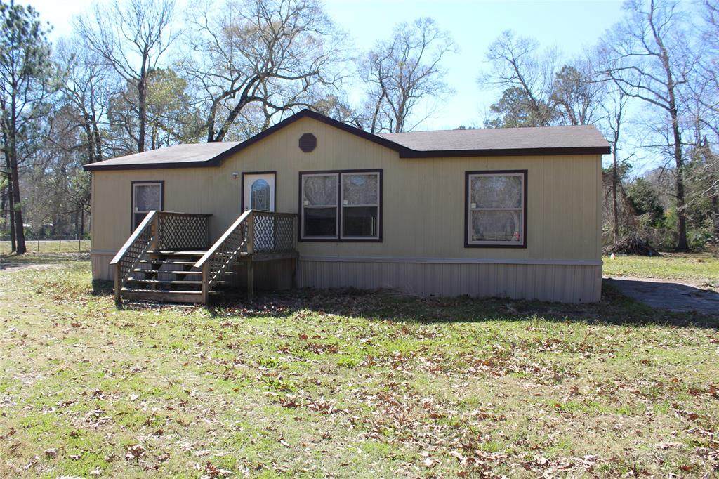 27 County Road 4110 - Photo 1