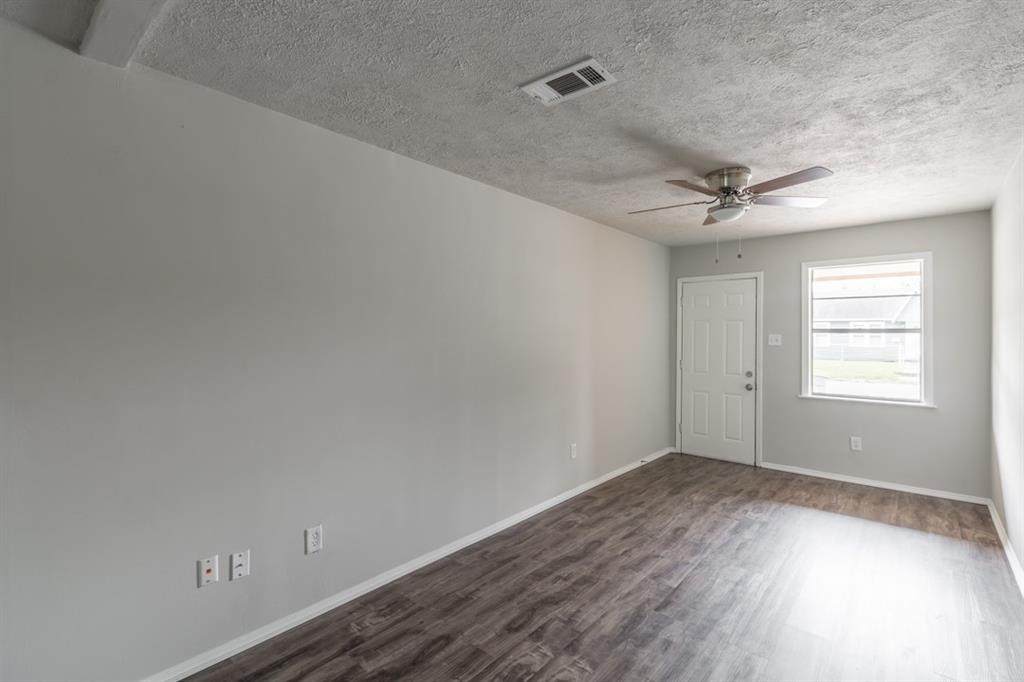 3804 Cochran Street - Photo 1