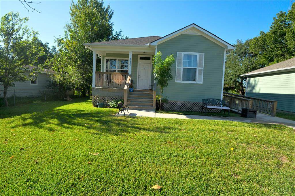 3435 3rd Avenue - Photo 1