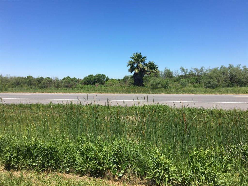 3105 Hwy 87 - Photo 1
