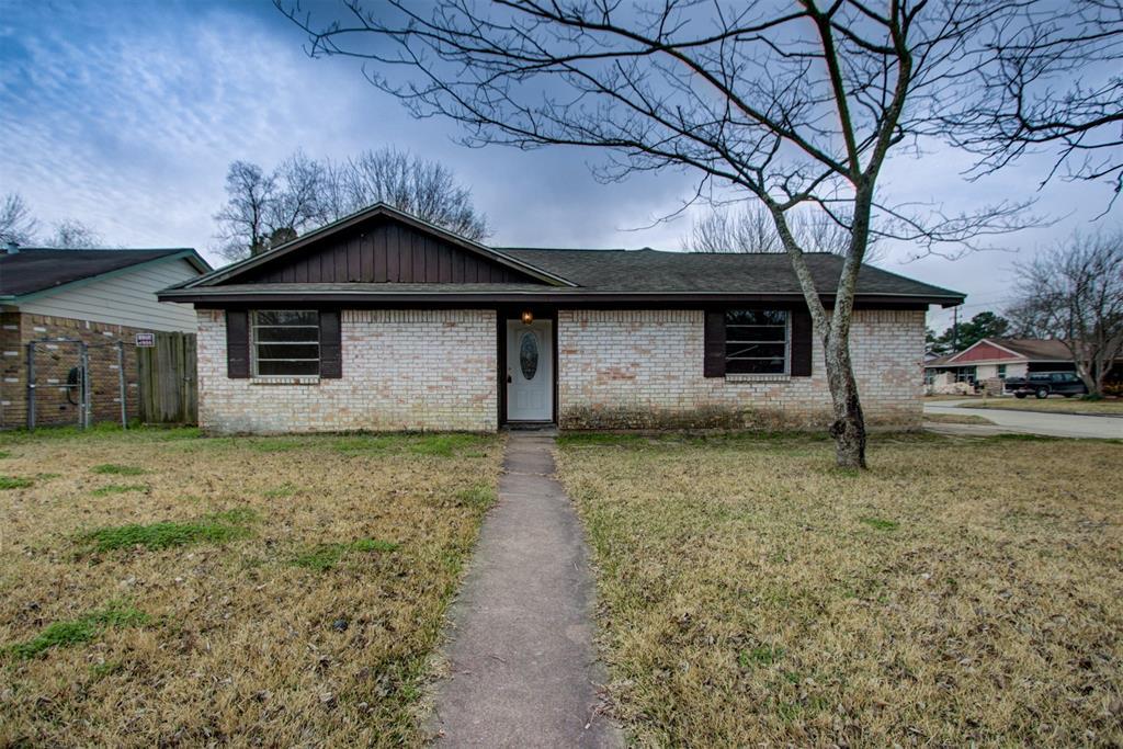 16906 Blairwood Drive - Photo 1