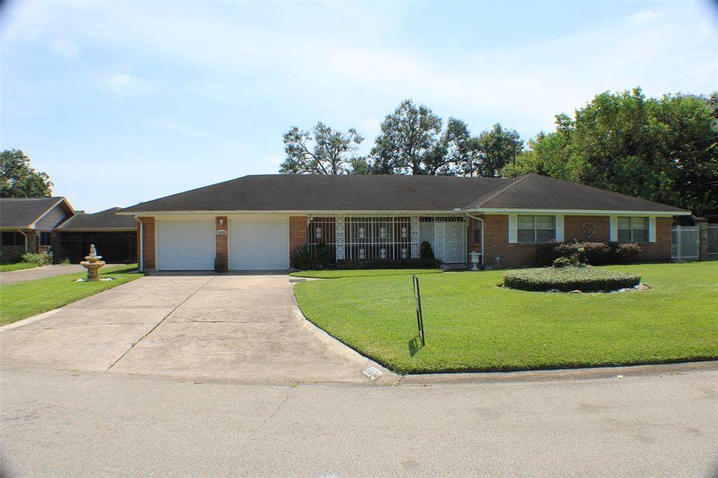 6604 Southbrook Drive - Photo 1