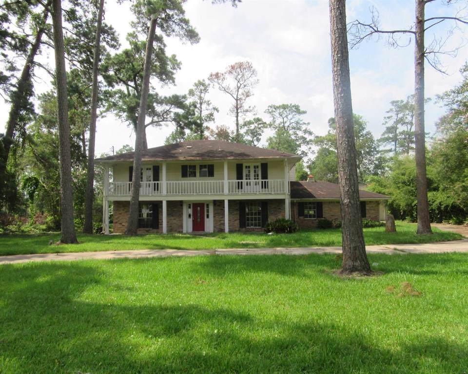 1019 Shore Acres Boulevard - Photo 1