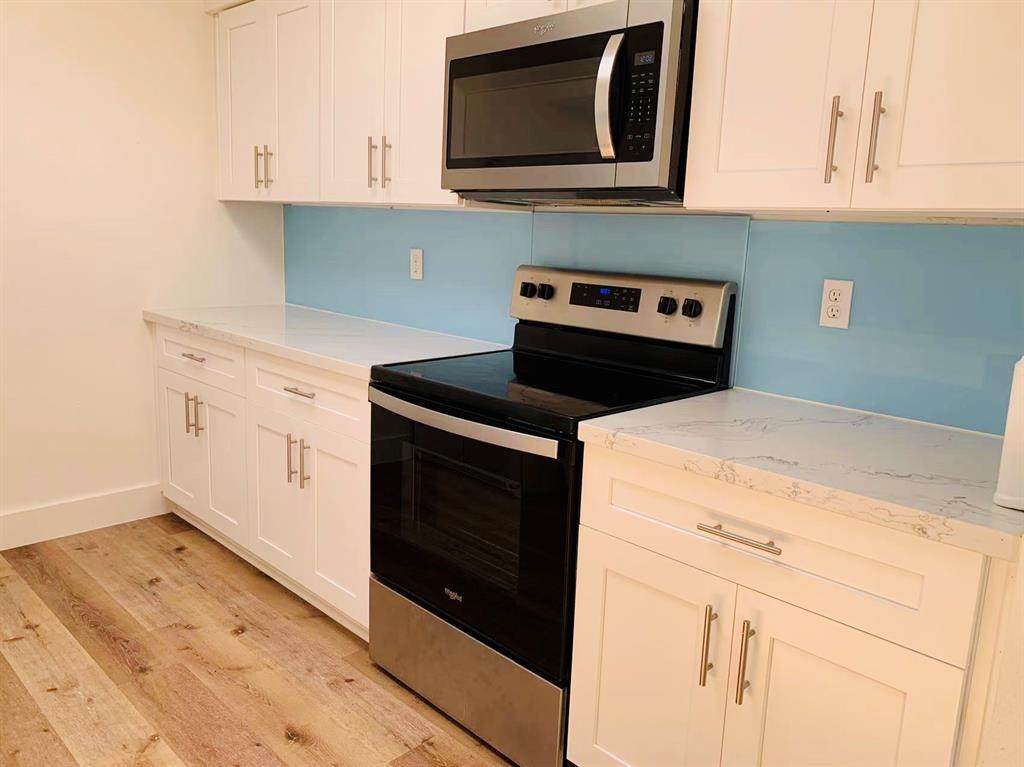 9809 Richmond Avenue - Photo 1