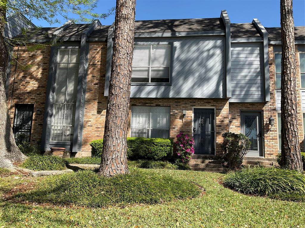 6202 Skyline Drive - Photo 1