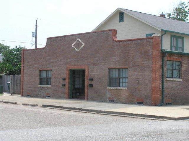 2201 48th Street - Photo 1