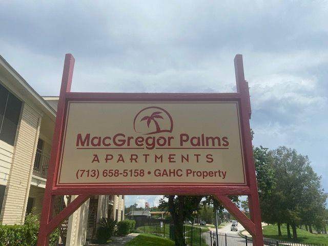3631 Macgregor Way - Photo 1