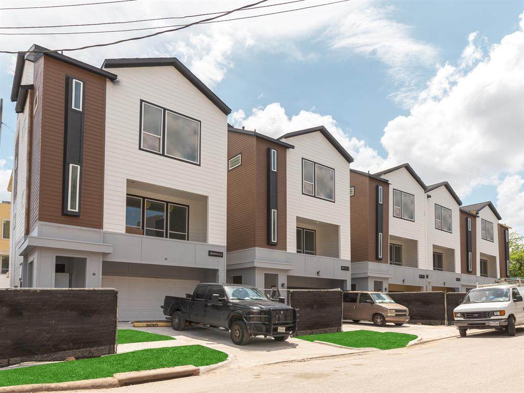 1603 Patterson Street - Photo 1