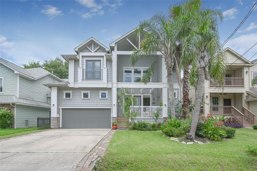 208 Valmar Street - Photo 1