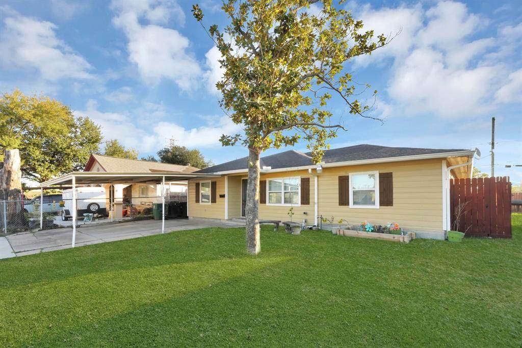 311 Terminal Street - Photo 1