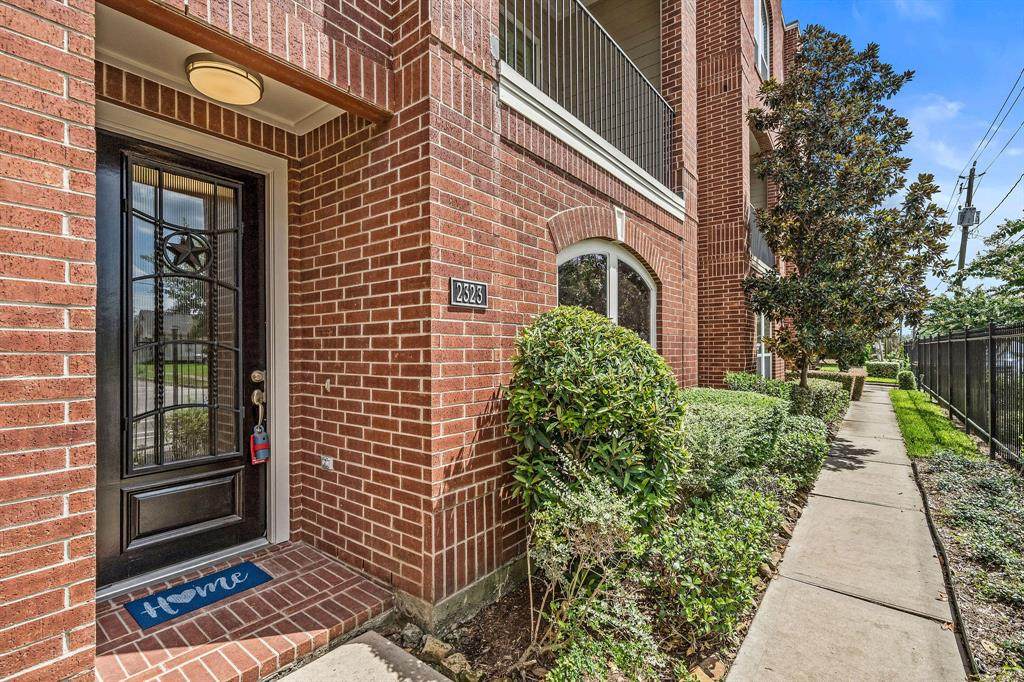 2323 Hutchins Street - Photo 1