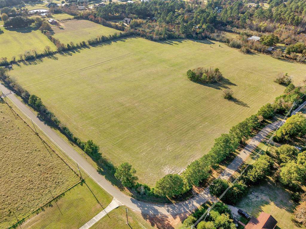 2811 Goodson Loop - Photo 1
