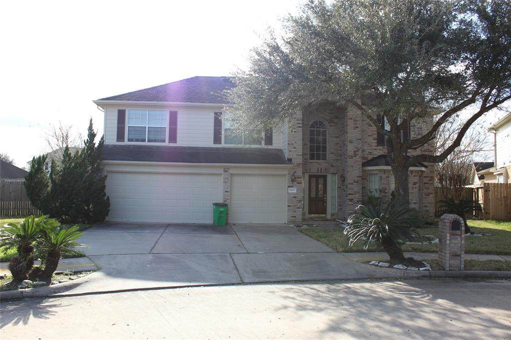 1407 Glade Court - Photo 1
