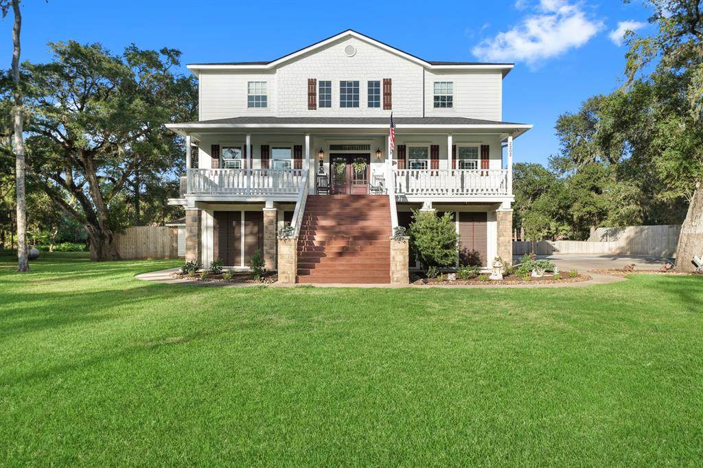 2202 Bayou Drive - Photo 1