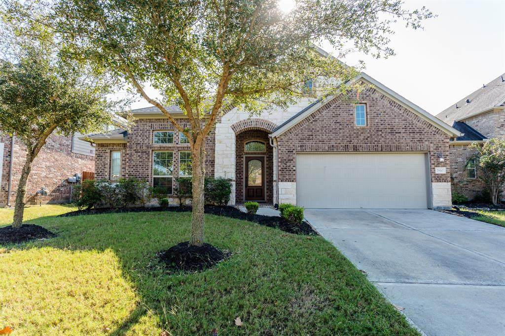 7810 Deep Green Drive - Photo 1