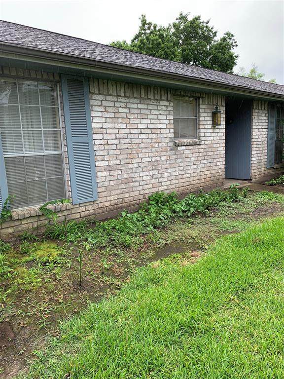 4040 Laura Leigh Drive - Photo 1