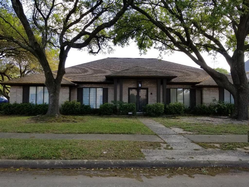 4218 Los Verdes Drive - Photo 1