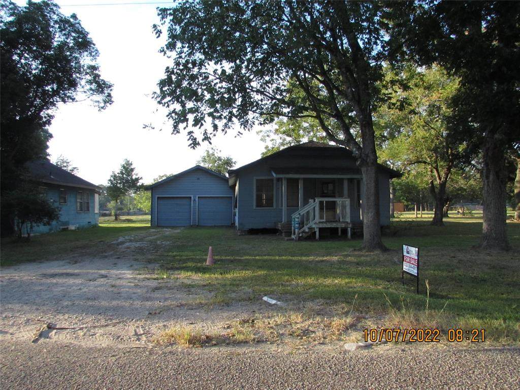 406 Foley Street - Photo 1