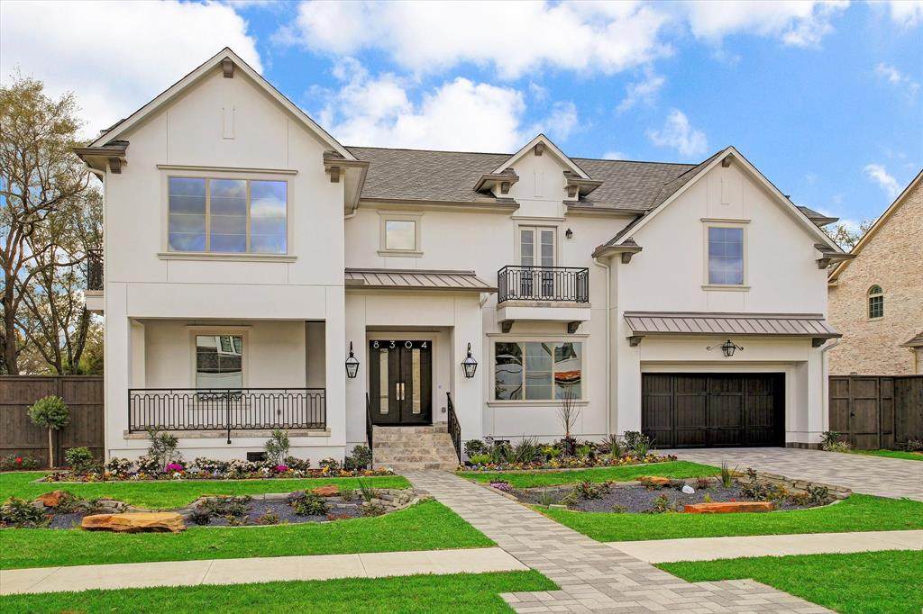 8304 Maple Court - Photo 1