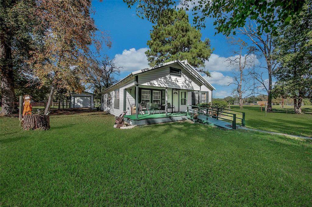4011 Hwy 150 - Photo 1