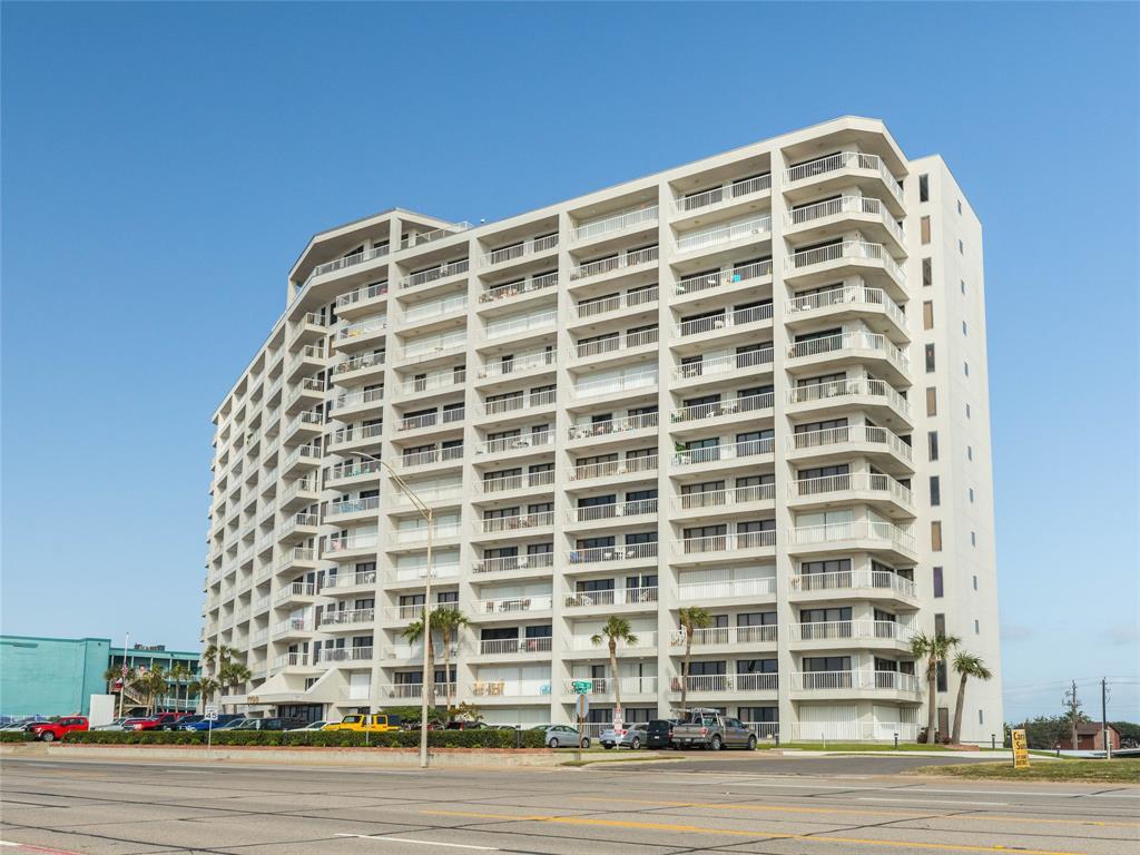 7700 Seawall Boulevard - Photo 1