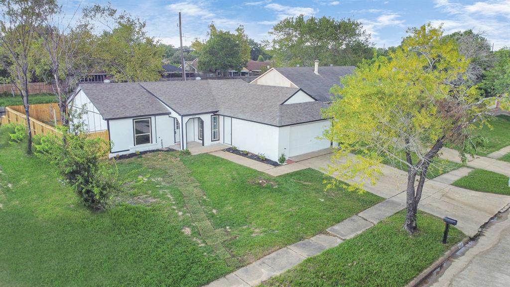 6527 Vanlynn Lane - Photo 1