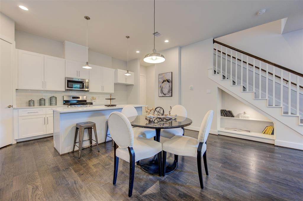 847 C Rachel Street - Photo 1