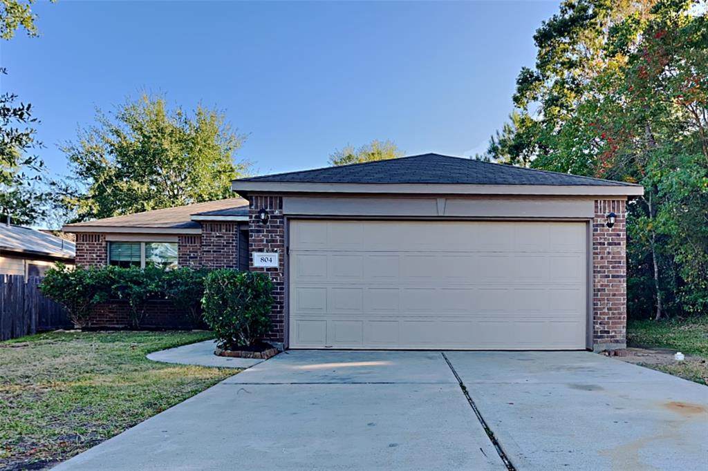 804 Lovebug Lane - Photo 1